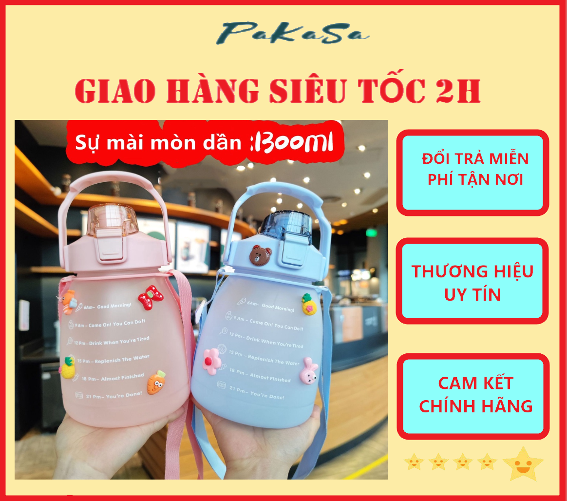 Bình Đựng Nước Cute Chia Vạch Nhắc Giờ Uống Nước Có Dây Đeo 1300ml Hàng Loại 1 - Chính Hãng 