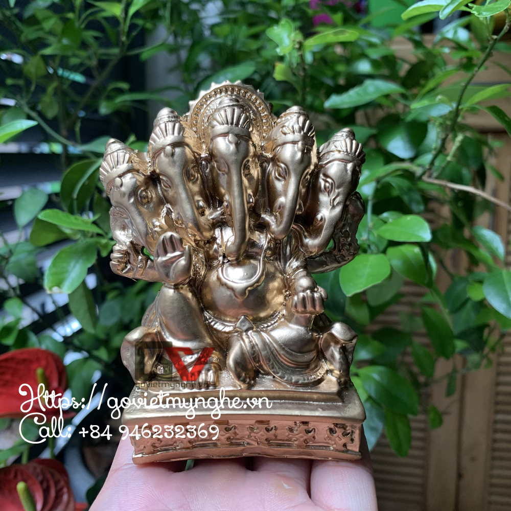 Tượng đá thần voi ganesha 5 đầu - màu nhũ vàng