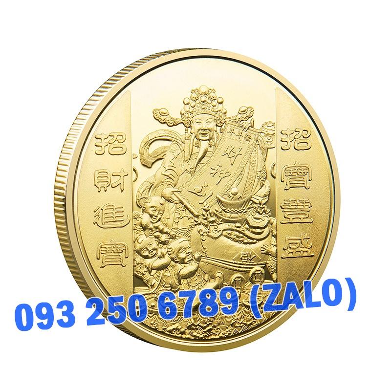 Đồng Xu Thần Tài Vàng Hong Kong Quà Phong Thủy , tặng kèm túi gấm đỏ - PASA COLLECTION