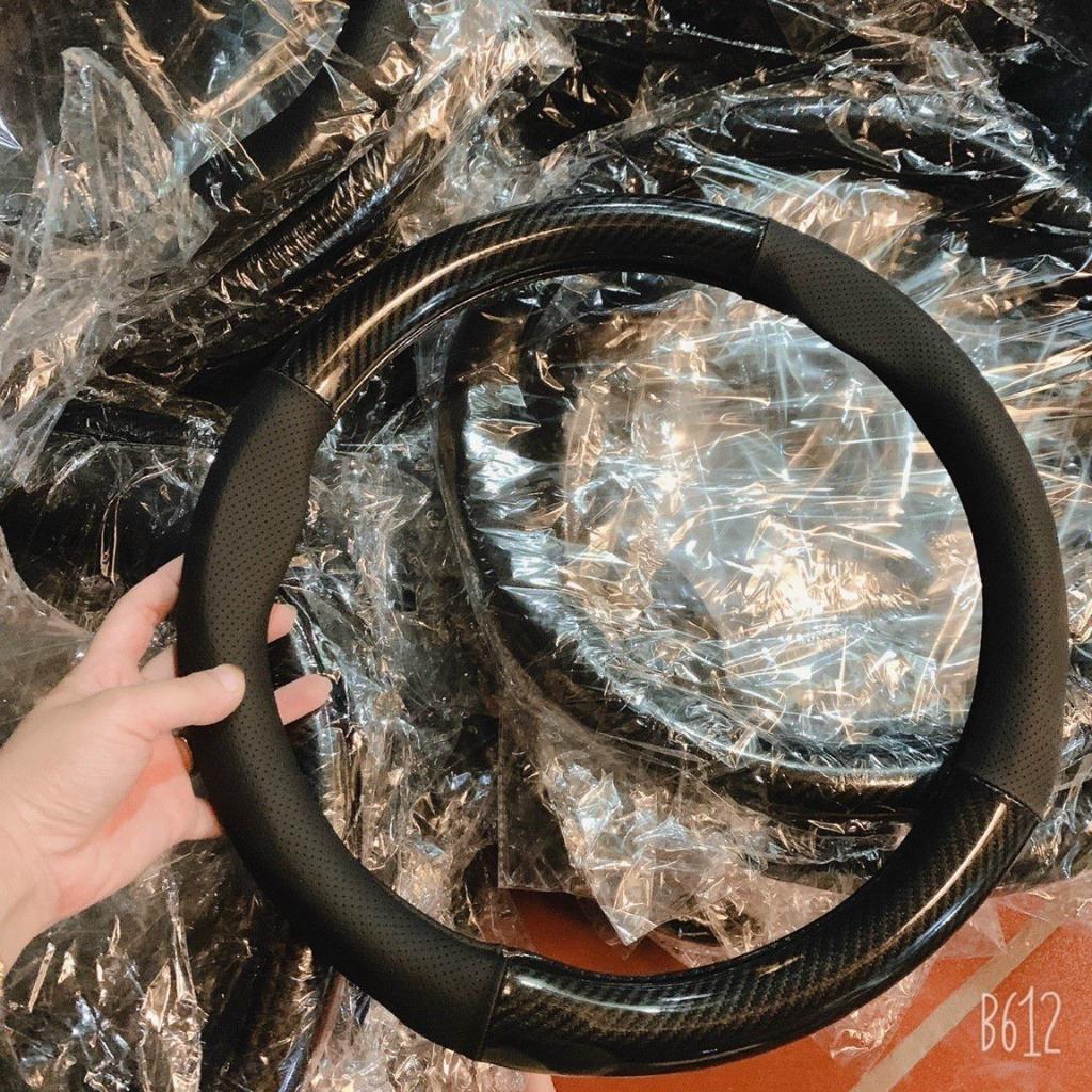 [Có LoGo Theo Hãng Xe] Bọc Vô Lăng Vân Cacbon Cao Cấp - Vừa Cho Xe 4 Chỗ, 7 Chỗ - Full Logo Các Hãng Xe - Kích Cỡ 38Cm