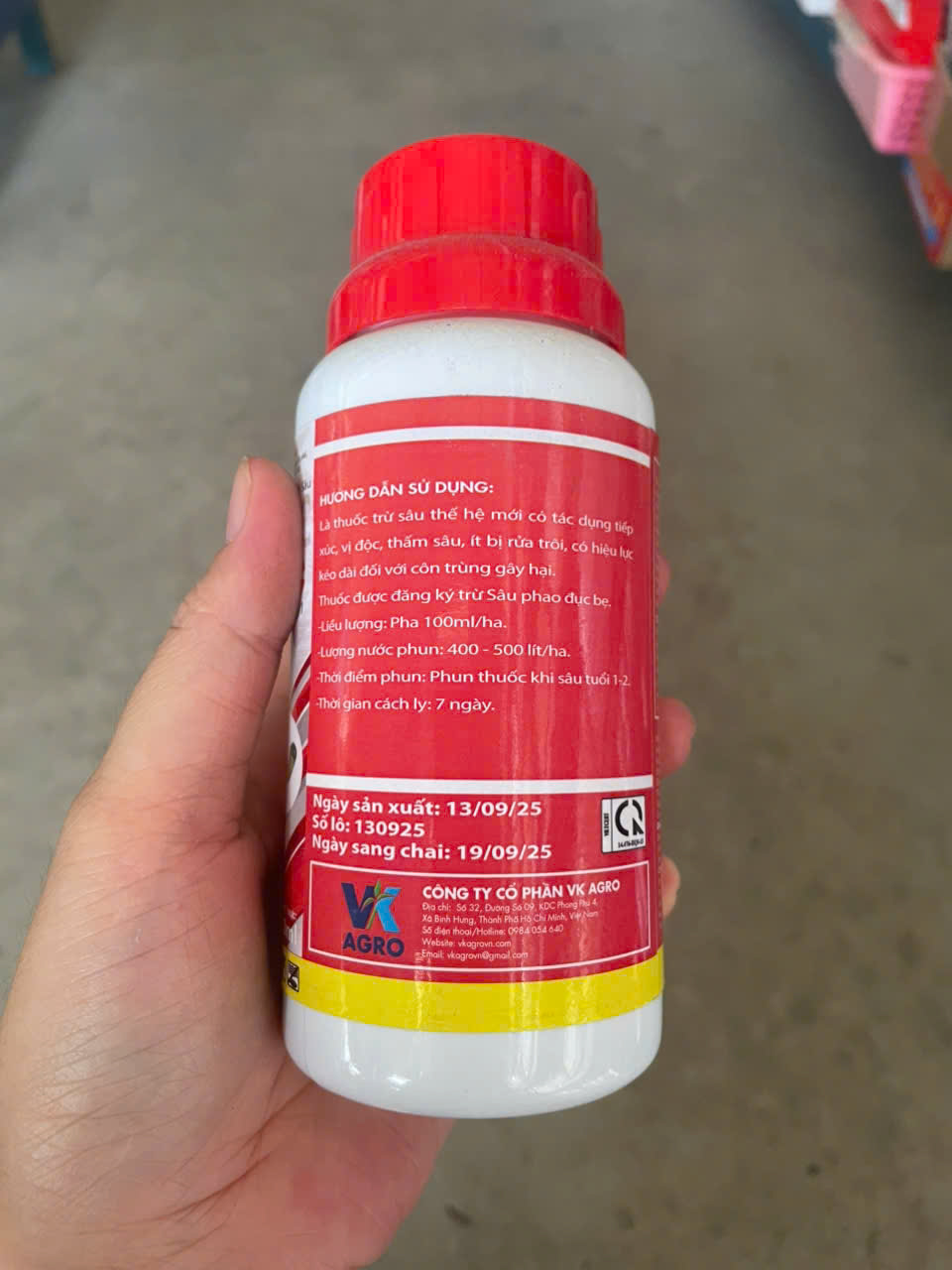 Thuốc trừ sâu sinh học phổ rộng đặc trị các loại sâu hại đã kháng thuốc, bao gồm sâu cuốn lá, sâu tơ, sâu xanh, bọ trĩ và nhện đỏ VK-EMA 6.5EC (240ml)