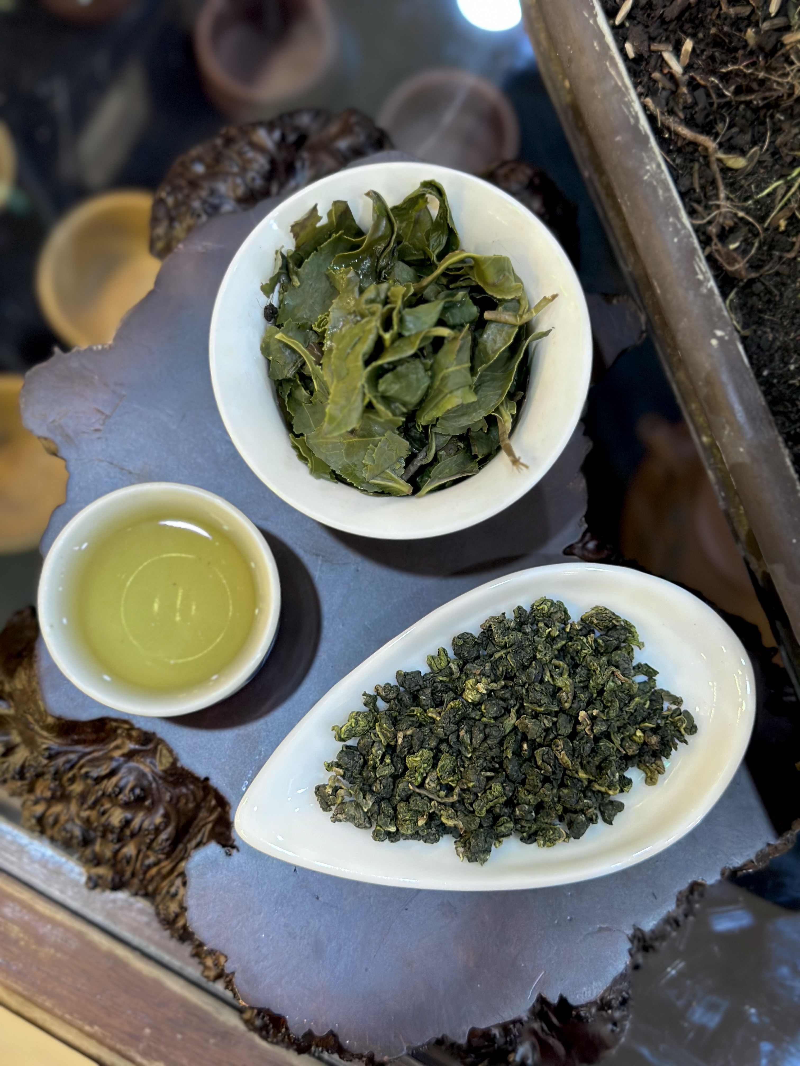 TRÀ Ô LONG BẠCH LONG - TRÀ ĐẸP DA HỖ TRỢ GIẢM CÂN - TIÊU HÓA TỐT - ORGANIC OOLONG TEA - 100G