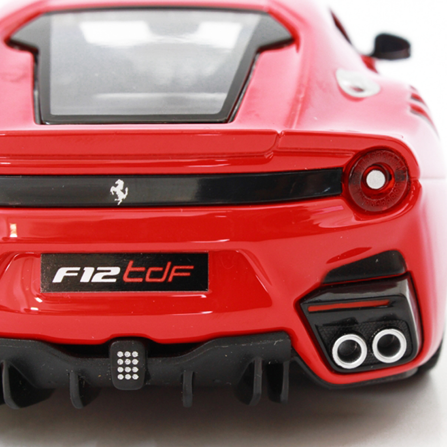 Mô Hình Xe Ferrari F12 TDF Red 1:24 Bburago - MH18-26021