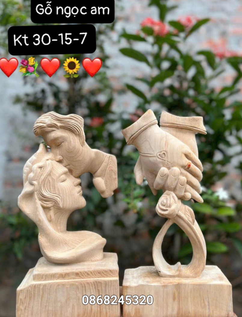 Combo cặp tượng phu thê viên mãn và Tượng đôi bàn tay hạnh phúc băng gỗ ngọc am thơm nức kt 30×15×7cm