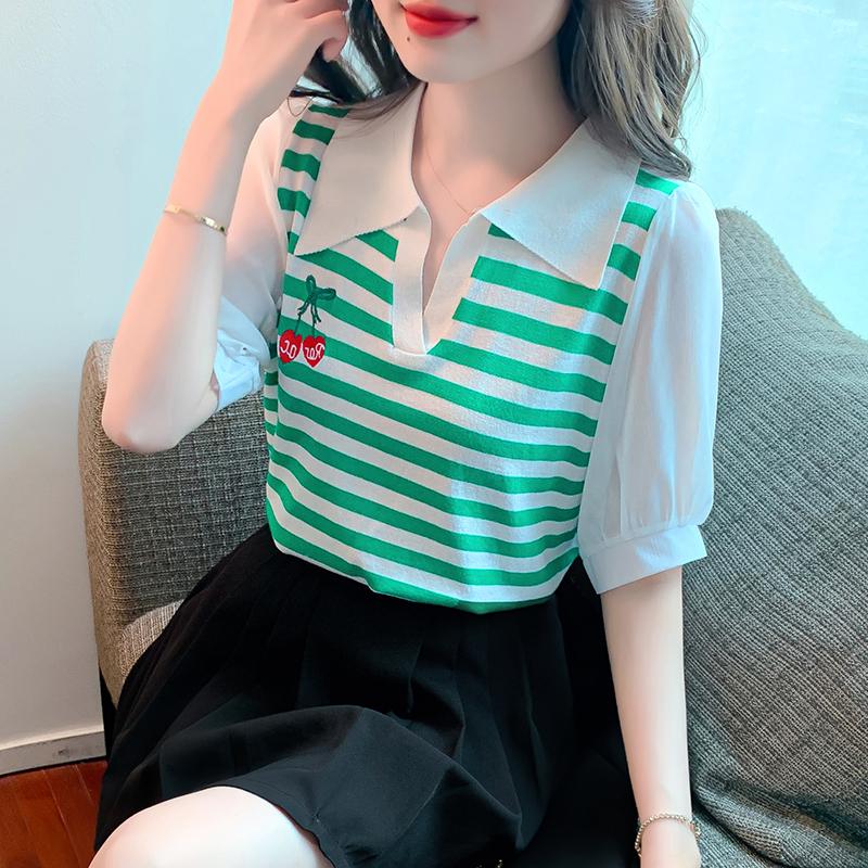 [L2M] Áo len nữ Montoghi dệt kim LOGO CHERRY phối TAY PHỒNG họa tiết kẻ sọc xinh xắn