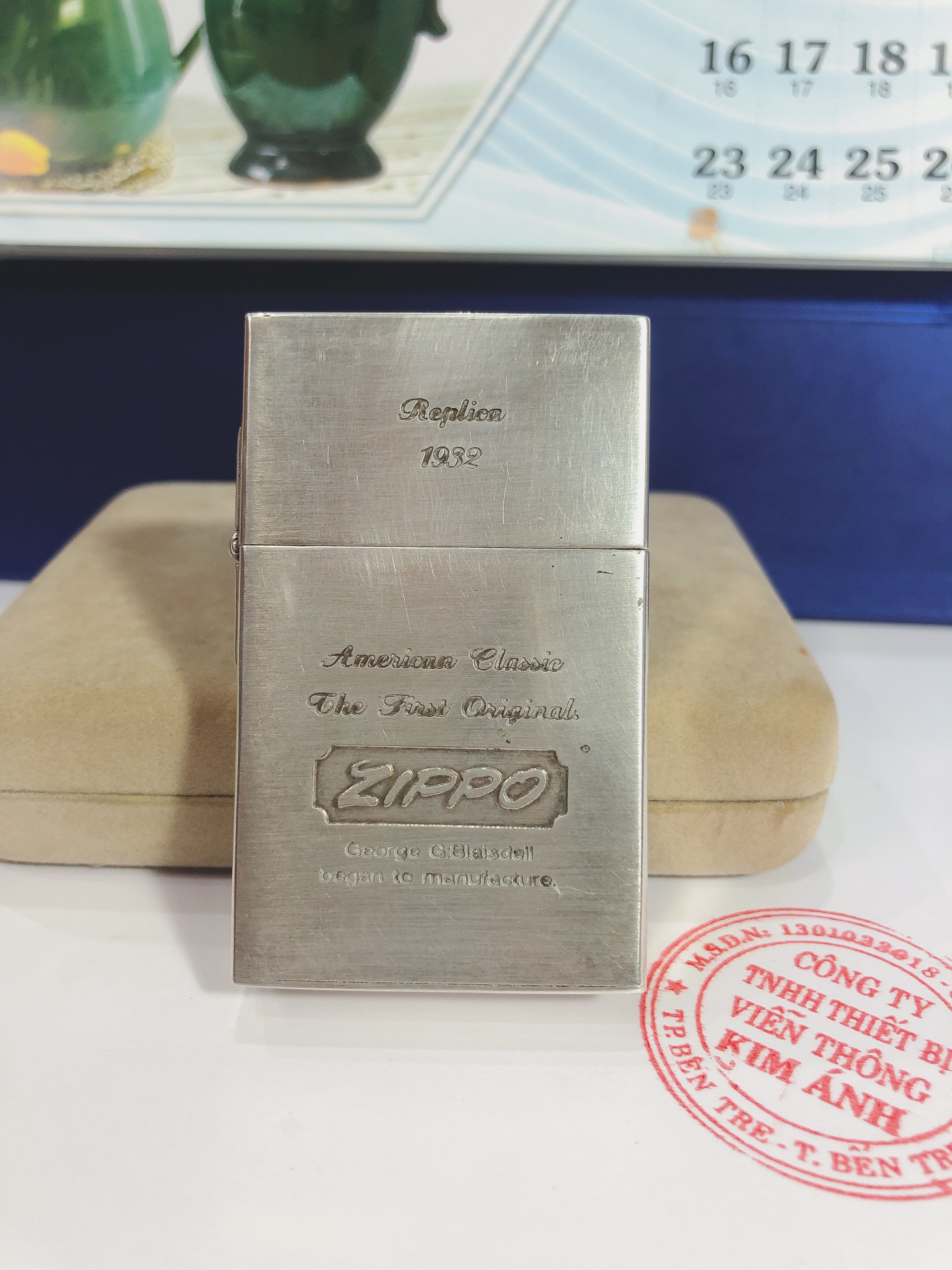 Bật lửa Zippo Mỹ Lacke Bạc Rep.lica 1932 Khắc ăn mòn Full nắp The First Original, sản xuất 1992, Hàng chính hãng