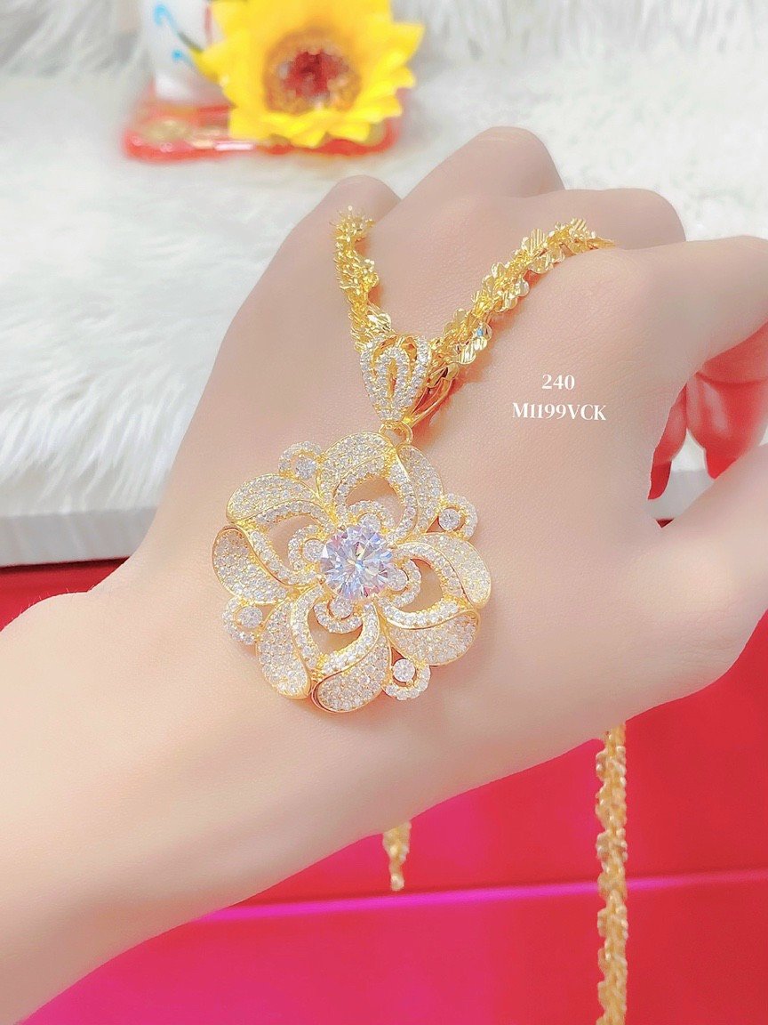 Bộ trang sức mạ vàng 18k