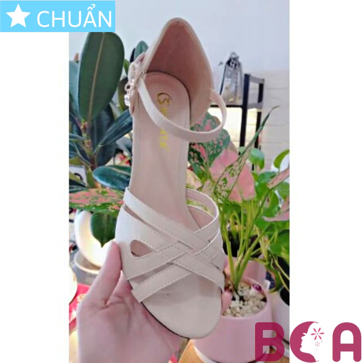 Giày cao gót nữ 7p RO418 ROSATA tại BCASHOP hở mũi, kiểu SANDAL đan từ nhiều sợi nhỏ rất tôn dáng chân - màu kem