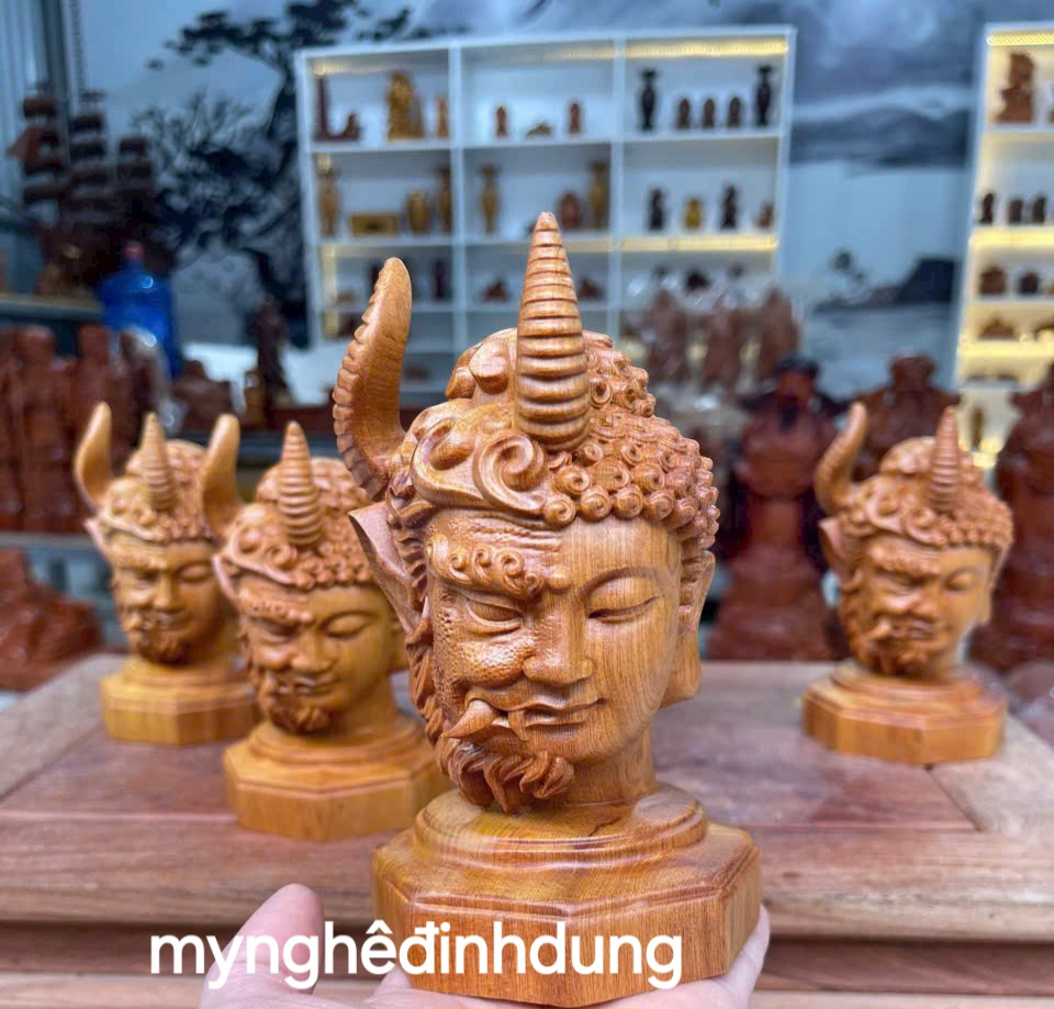 Tượng thiện ác bằng gỗ bách xanh thơm nức cao 15cm