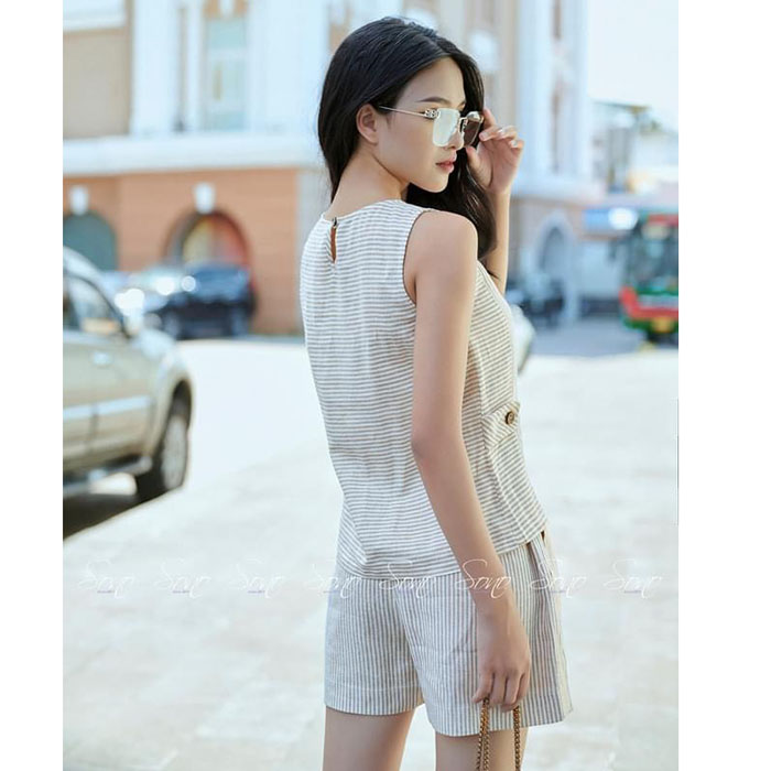 Set bộ đi chơi linen kẻ sọc sát nách kèm quần short trẻ trung - Be