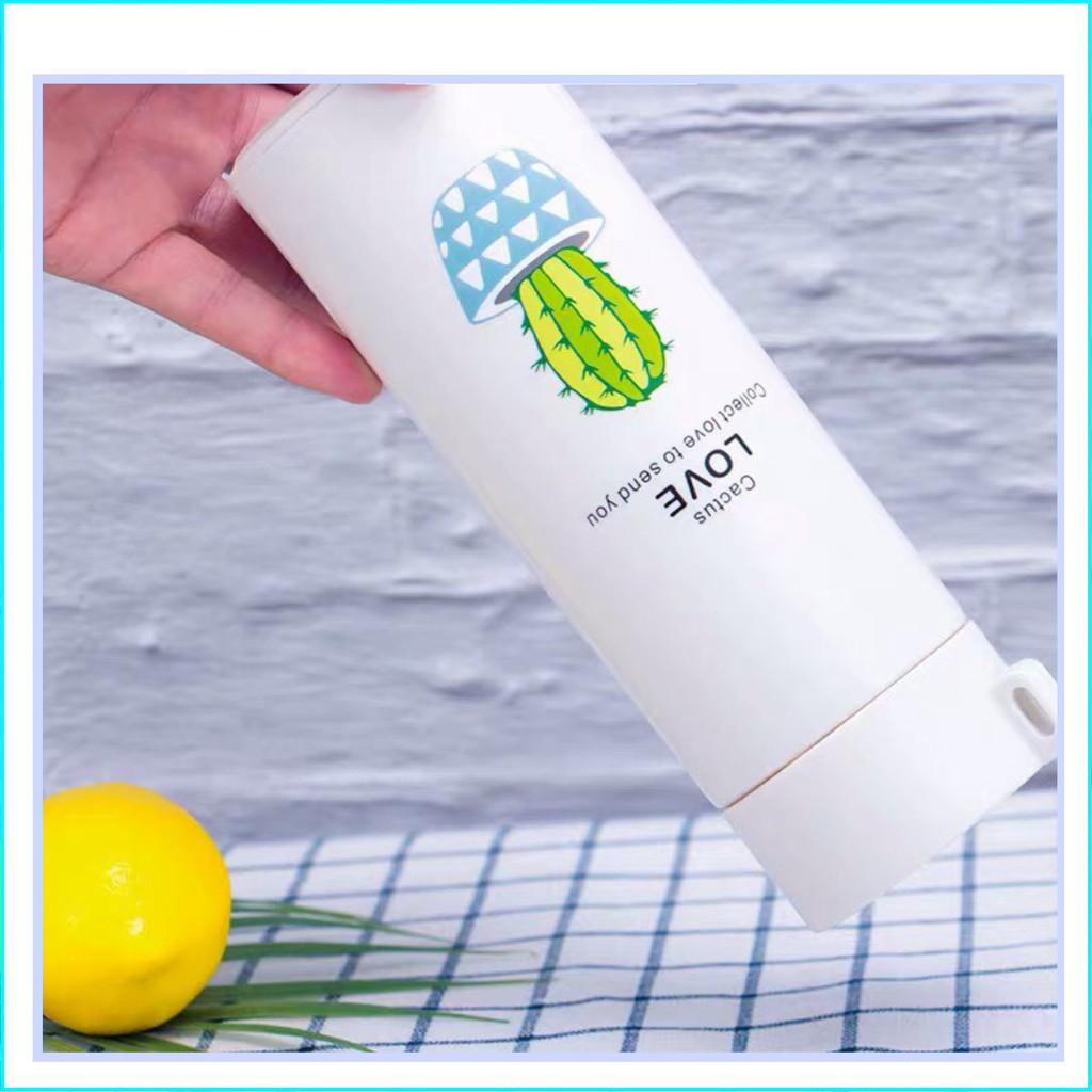 Bình nước in hình xương rồng 450ml lõi thủy tinh bọc vỏ nhựa lúa mạch có dây sách (GIAO MẪU NGẪU NHIÊN