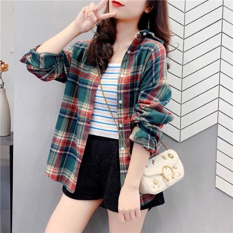 Áo sơ mi caro cánh dơi logo túi nhiều màu Lovi