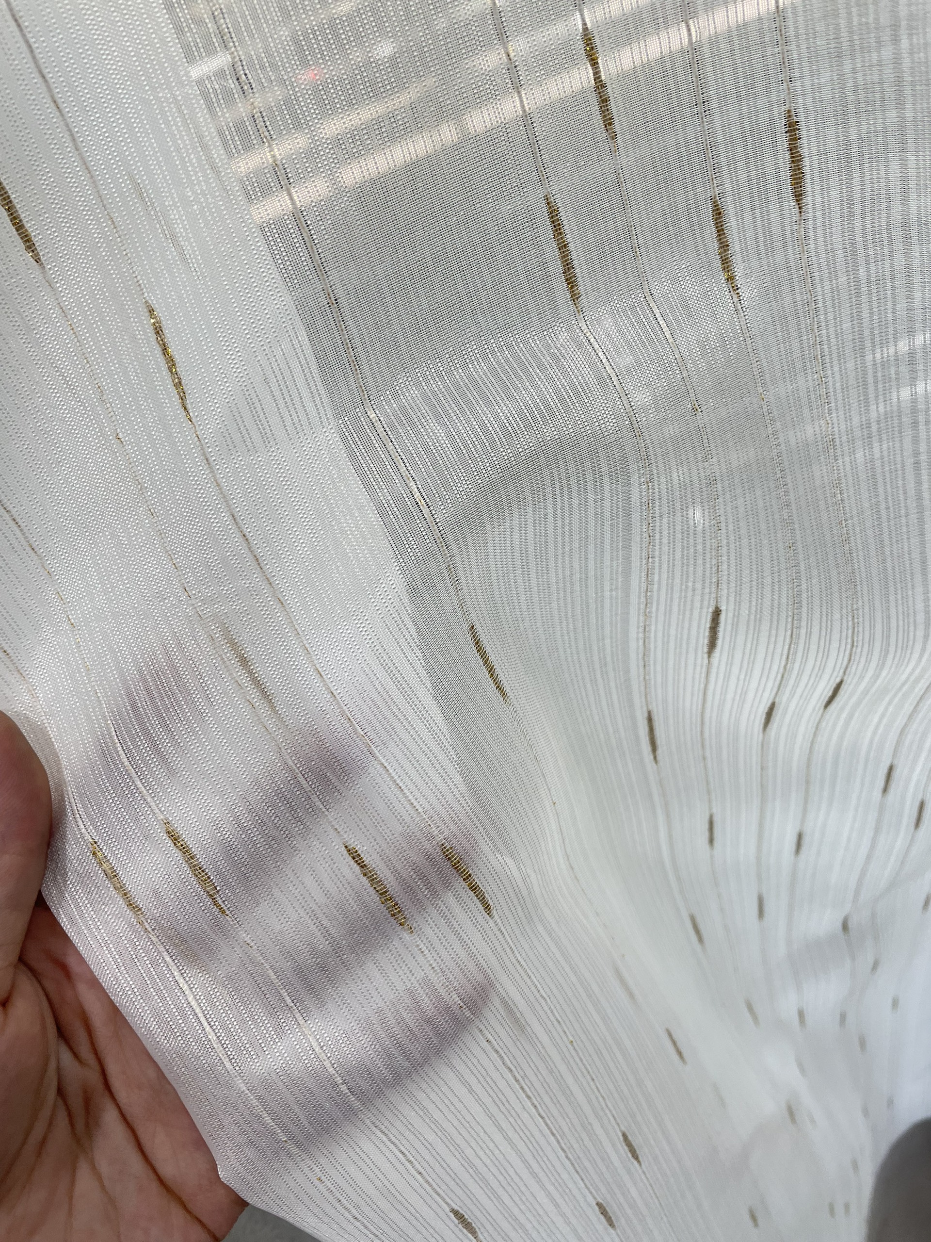Rèm Vải Voan Họa Tiết Kẻ Kim Tuyến - Trang Trí Nhà Cửa - Decor Phòng Sang Trọng Cho Không Gian