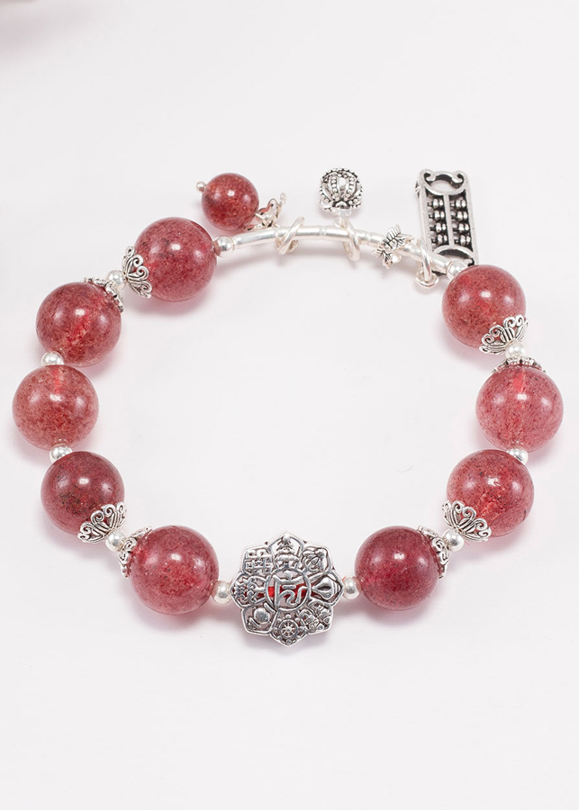 Vòng tay thạch anh dâu phối bát bảo cát tường Ngọc Quý Gemstones
