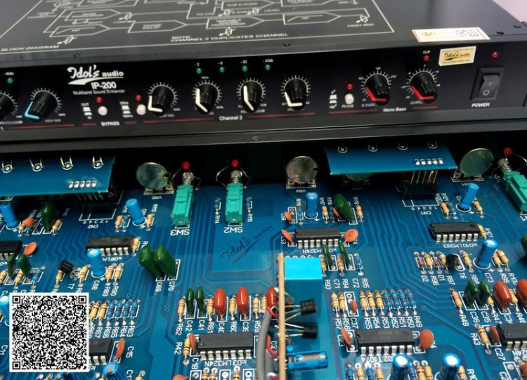 Máy nâng tiếng hát IDOL IP200 chính hãng 3