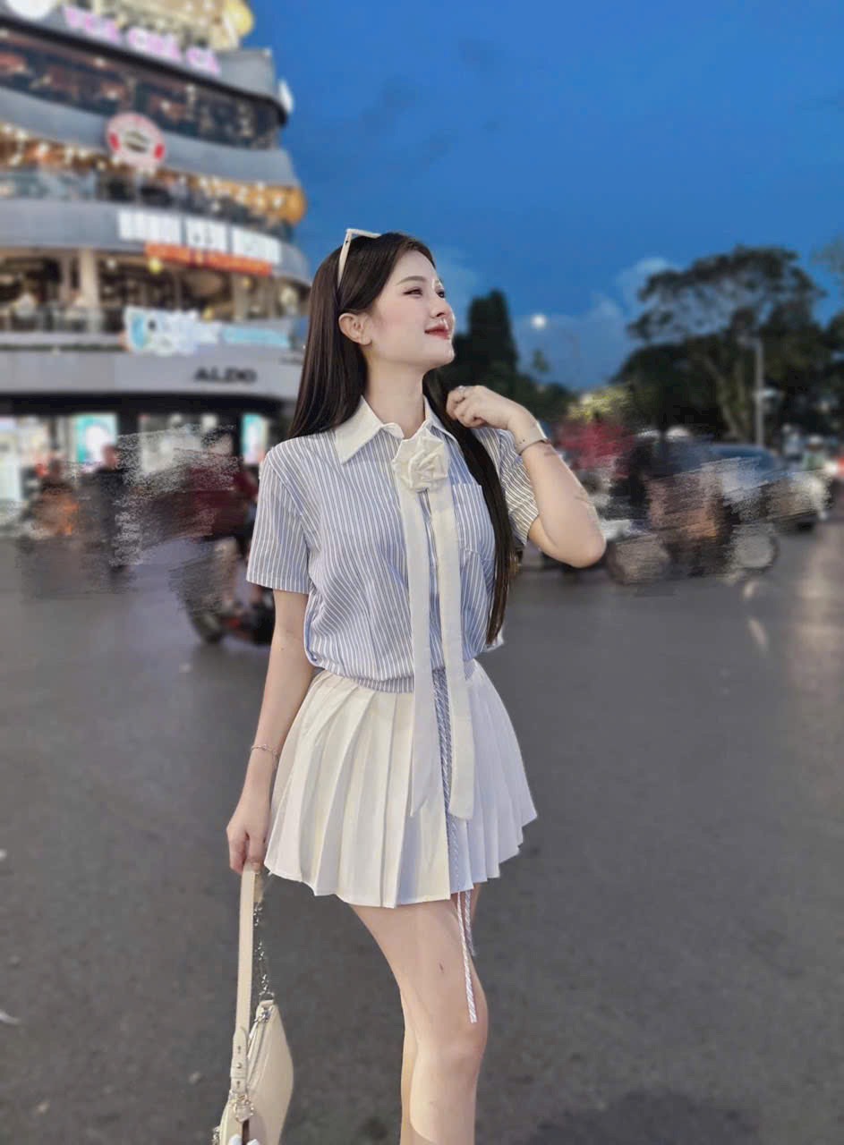 SET ÁO SỌC PHỐI CHÂN VÁY COÔTN LẠNH(CÓ LÓT QUẦN) MÀU Y HÌNH