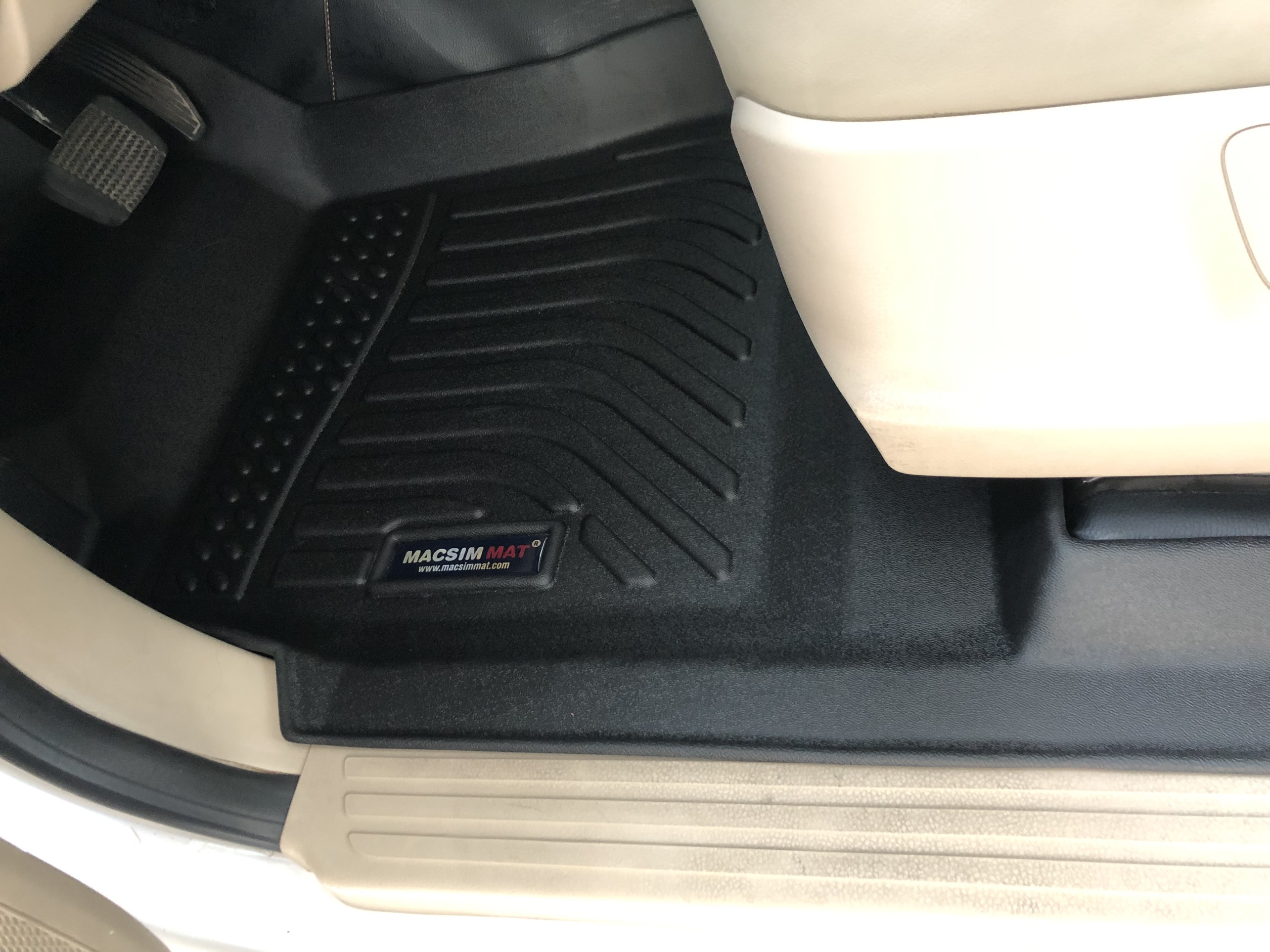 Thảm lót sàn xe ô tô Chevrolet Trailblazer (sd) Nhãn hiệu Macsim chất liệu nhựa TPE cao cấp màu đen