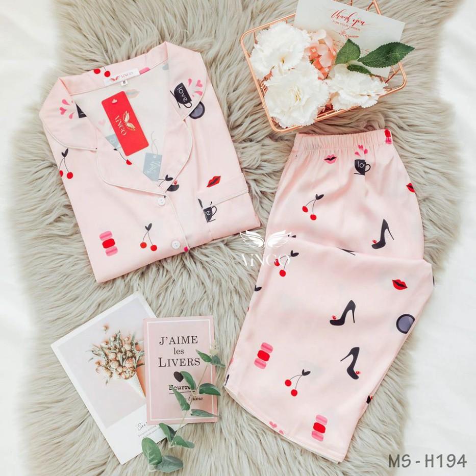 VINGO Bộ Đồ Mặc Nhà Nữ Kiểu Pijama Lụa Pháp Cao Cấp Tay Cộc Quần Lửng Họa Tiết Guốc Kính Hồng H194 VNGO