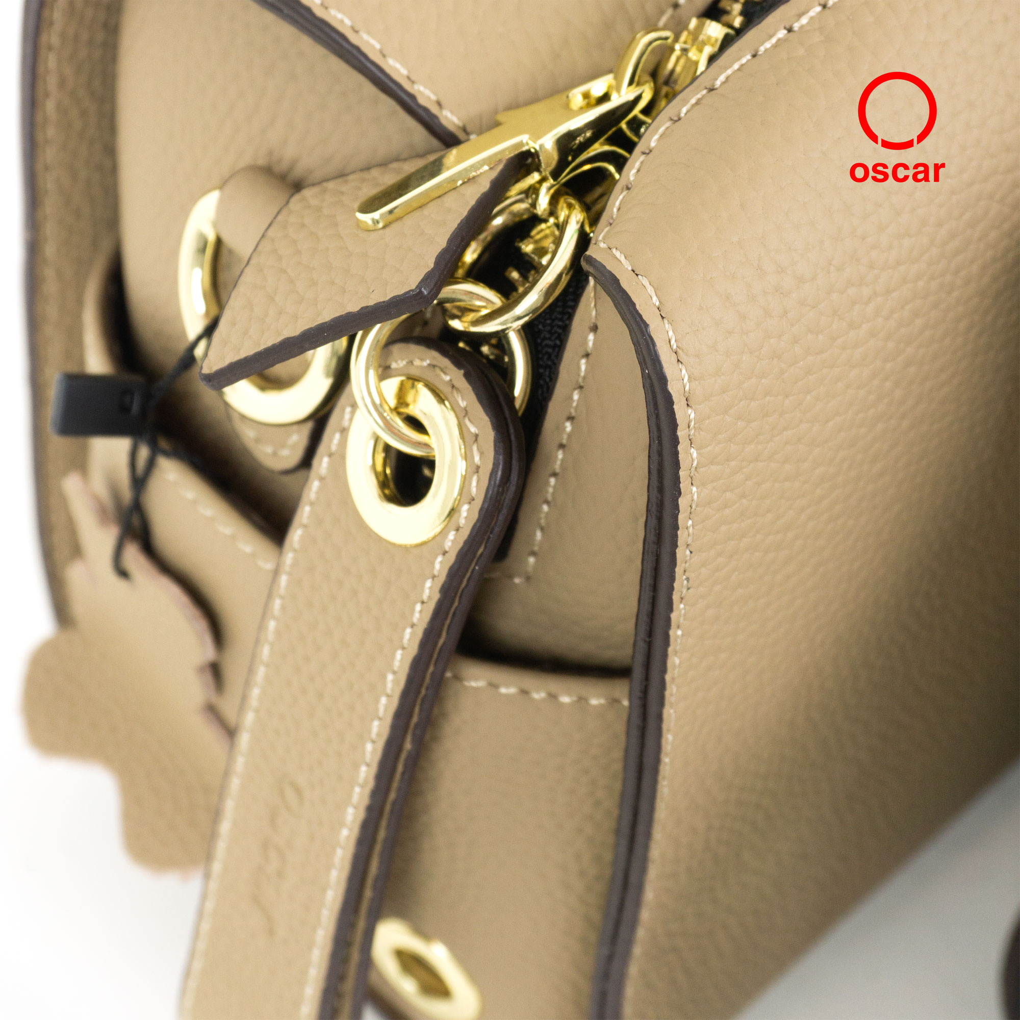 Túi Đeo Oscar Ngăn Đôi Phối khóa Metallic Gài OCWHBL 096