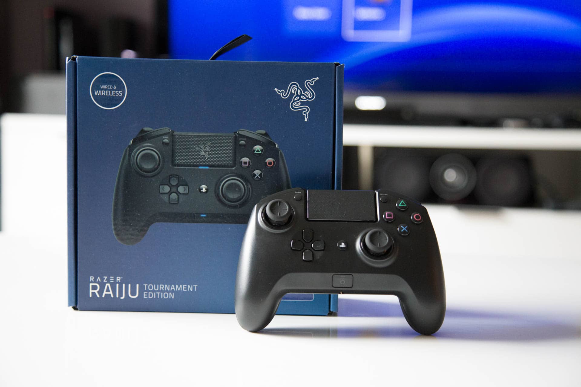 Tay cầm chơi game Razer Raiju Tournament Edition-Wireless and Wired Gaming Controller for PS4- HÀNG CHÍNH HÃNG