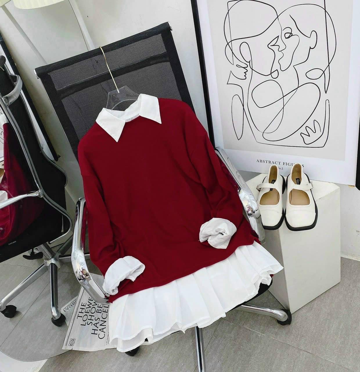 SET ĐẦM SƠ MI SUÔNG TRƠN VÁY XẾP LY NHẸ + ÁO THUN ĐỎ TRƠN TAY DÀI DẠO PHỐ DỰ TIỆC GIÁNG SINH NOEL