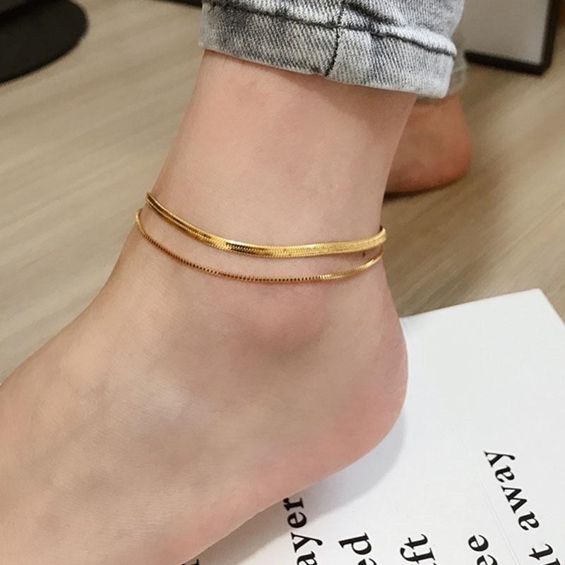 Lắc chân nữ titan không đen dây đôi đẹp Ring House