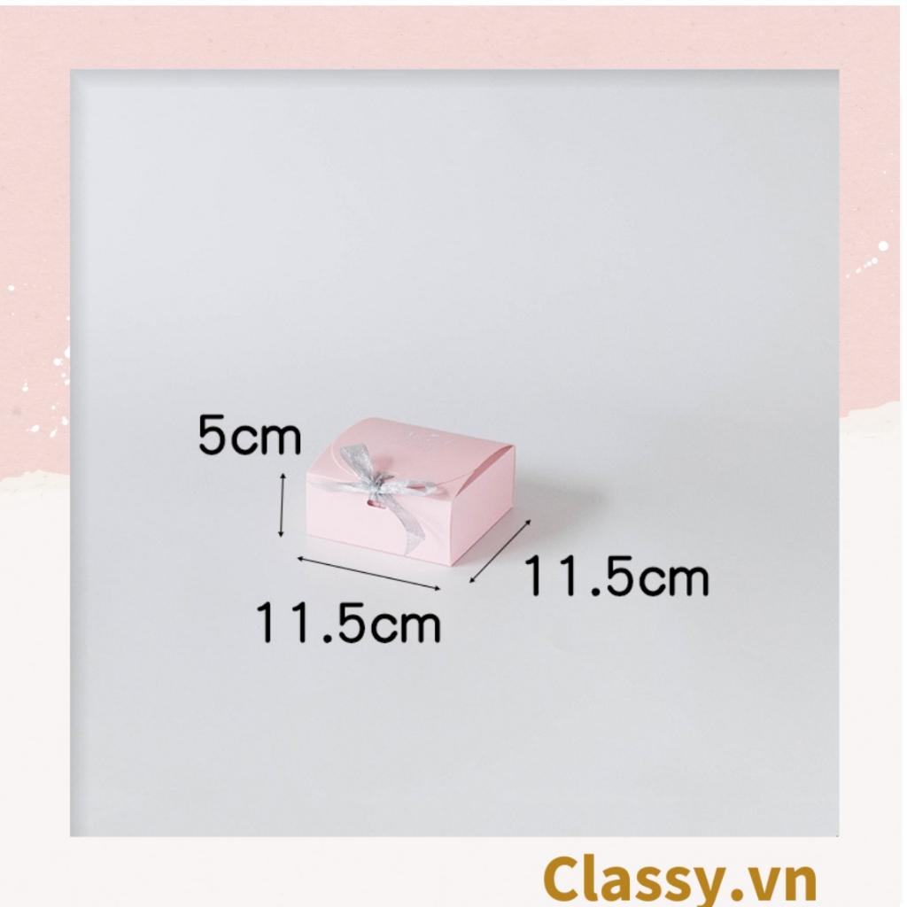 Hộp giấy đựng bánh tráng miệng, bánh kẹo, quà tặng thắt dây Ruy băng Classy tự gấp Q628