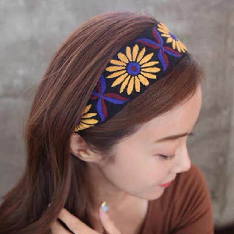 Cài tóc thêu hoa handmade phong cách du mục - Maben