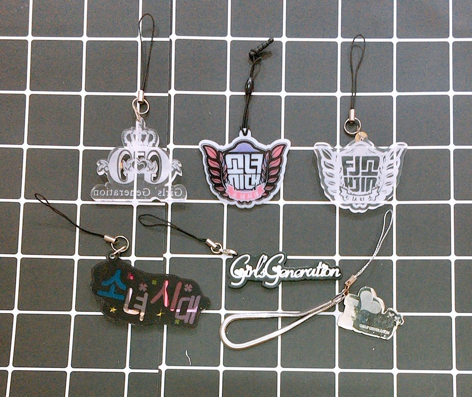 Móc khóa trong SNSD combo 2 móc