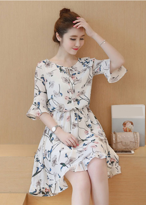 Đầm Xòe Họa Tiết Hoa Duyên Dáng Xinh Xắn