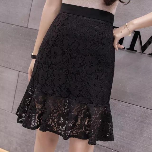 CHÂN VÁY ĐUÔI CÁ phủ ren thời trang