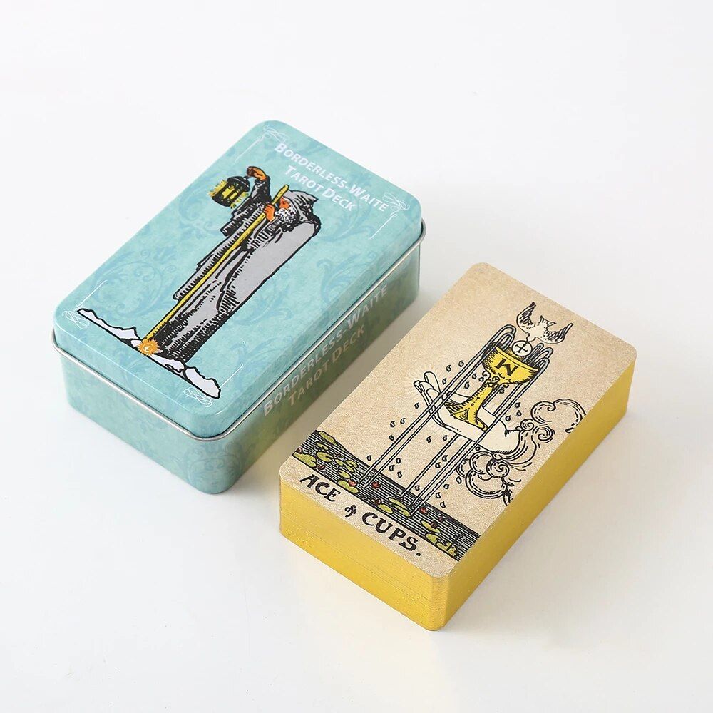 Bộ Bài Borderless Waite Tarot Deck 78 Thẻ Mạ Vàng