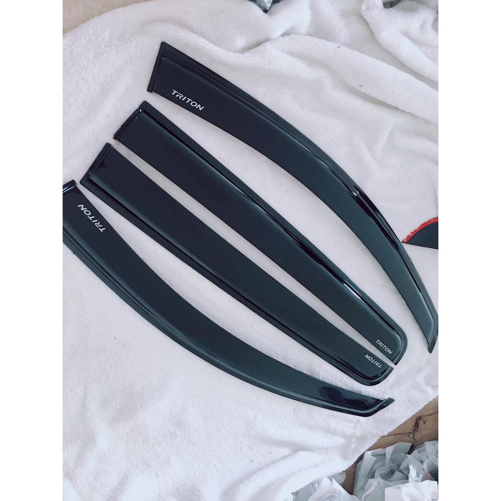 Vè che mưa TRITON 2015-2022 hàng Thái Lan bản to ,logo 4 cánh , có video rivew sản phẩm