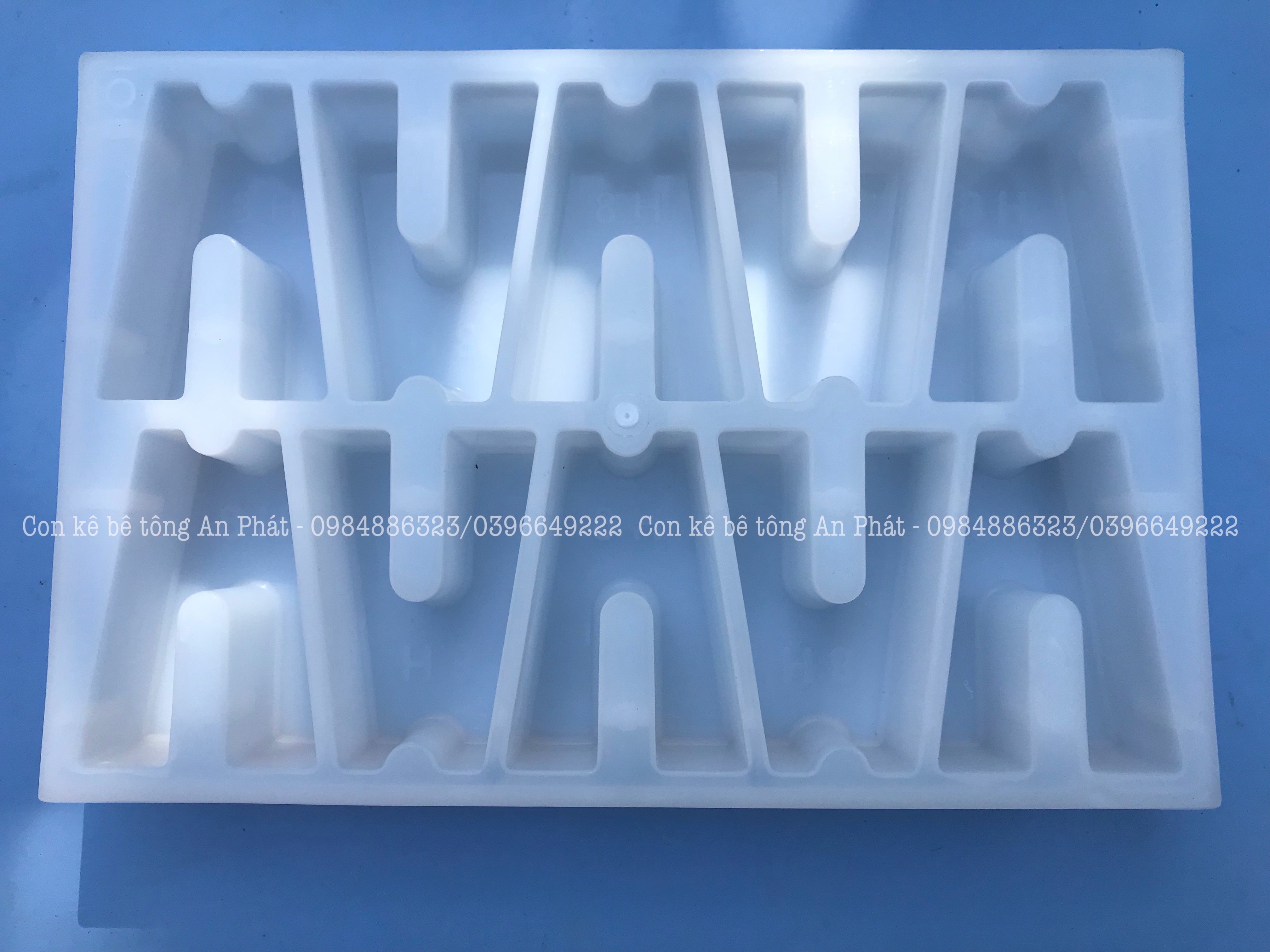 Khuôn nhựa đúc con kê bê tông H8(80mm) dùng cho thép sàn lớp trên siêu bền chất lượng tái sử dụng nhiều lần