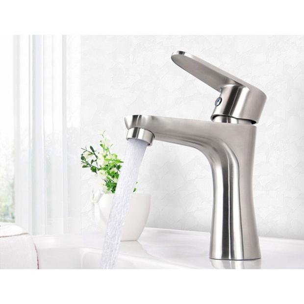 Vòi chậu rửa (lavabo) nóng lạnh Inox 304 Yamato LNI02G