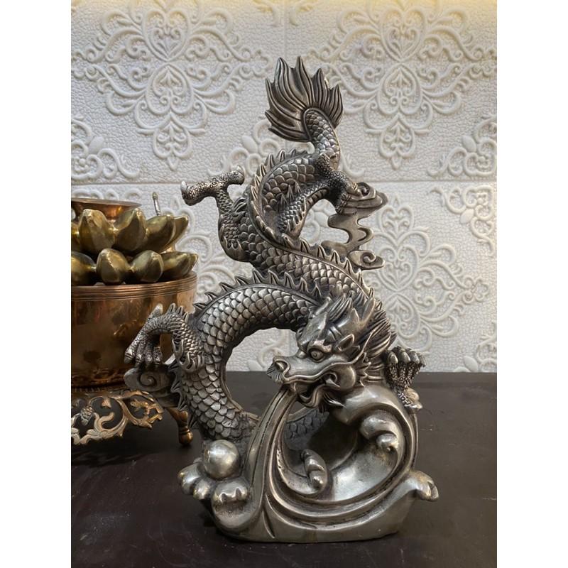 Tượng đồng rồng nhả châu