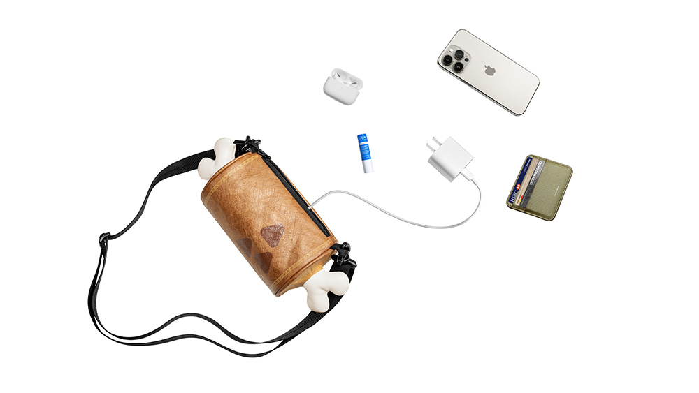 Túi Đeo Chéo TOMTOC MHRS-T14 Monster Hunter Steak Brown Gọn Nhẹ Linh Hoạt Thiết Kế Hình Trụ Cho Nhiều Không Gian Chứa Hàng Chính Hãng