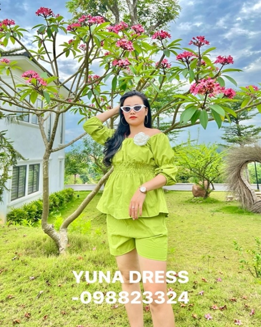 Siêu phẩm set bộ trễ vai phồng