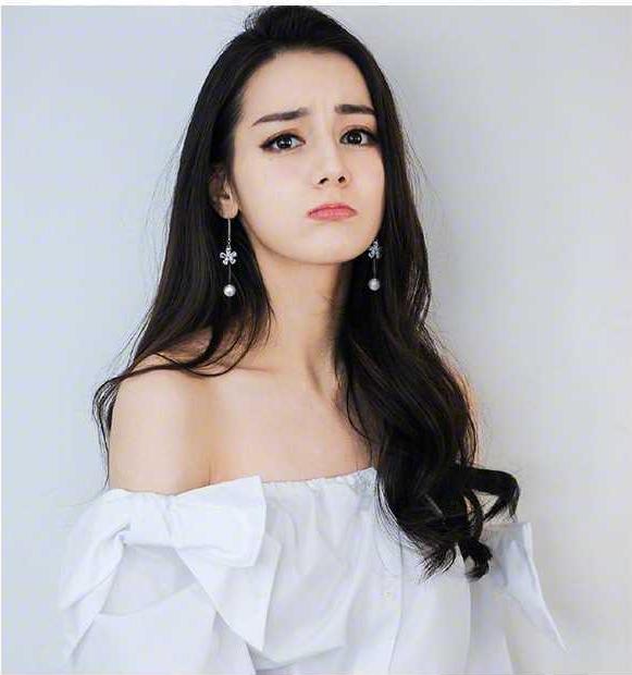 Bông tai hoa 5 cánh dáng dài ngọc trai tiểu thư