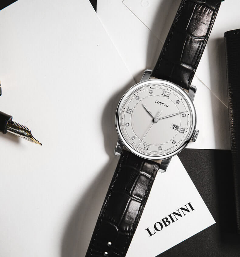 Đồng hồ nam Lobinni L3012-4 chính hãng Thụy Sỹ ,Kính sapphire ,chống xước ,Chống nước 30m,mặt trắng dây da xịn,Máy điện tử (Quartz) ,Bảo hành 24 Tháng,thiết kế đơn giản ,trẻ trung và sang trọng