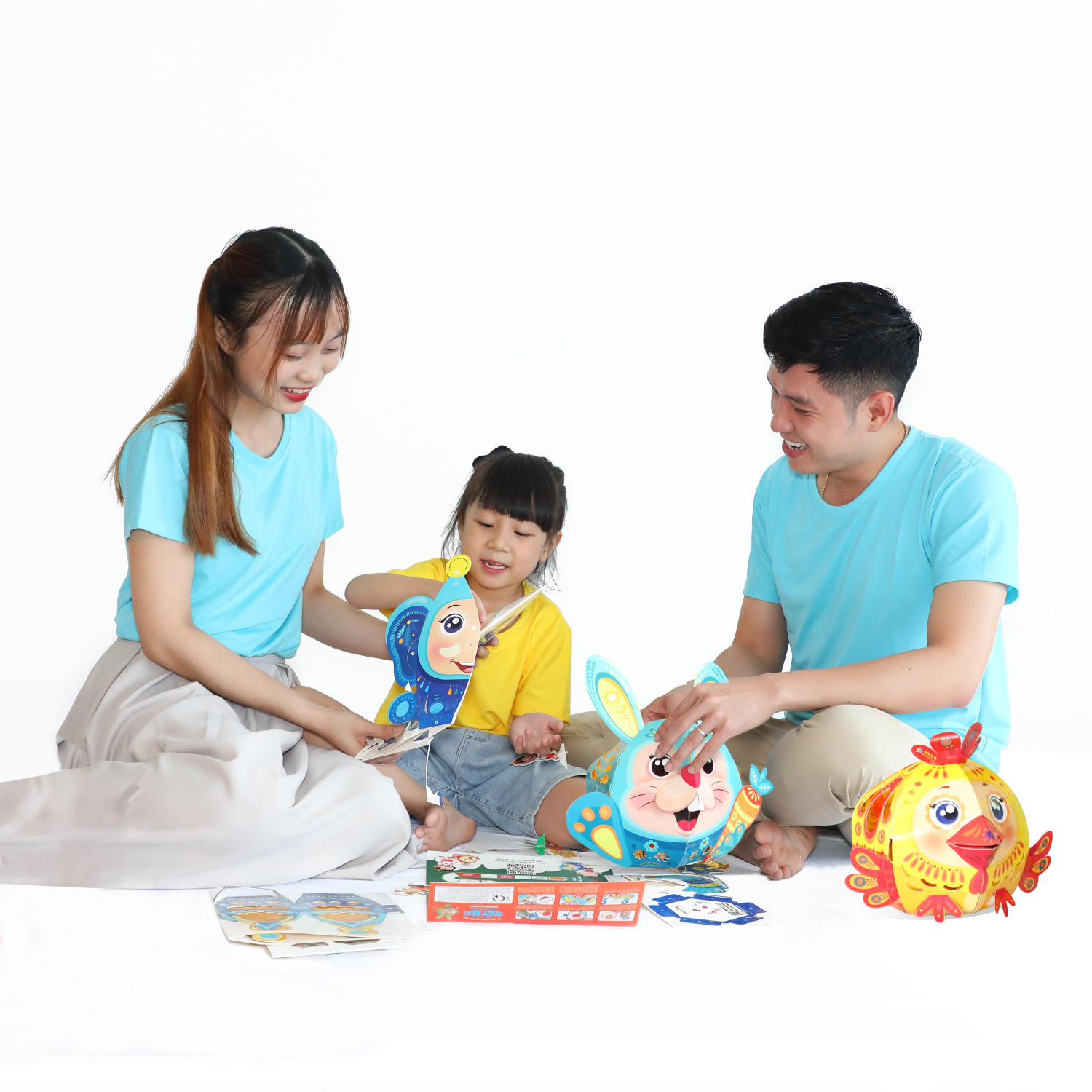 Lồng đèn Trung Thu Happy Kibu - Lồng Đèn Kết Nối Sáng Tạo - Gà con Tinh Nghịch