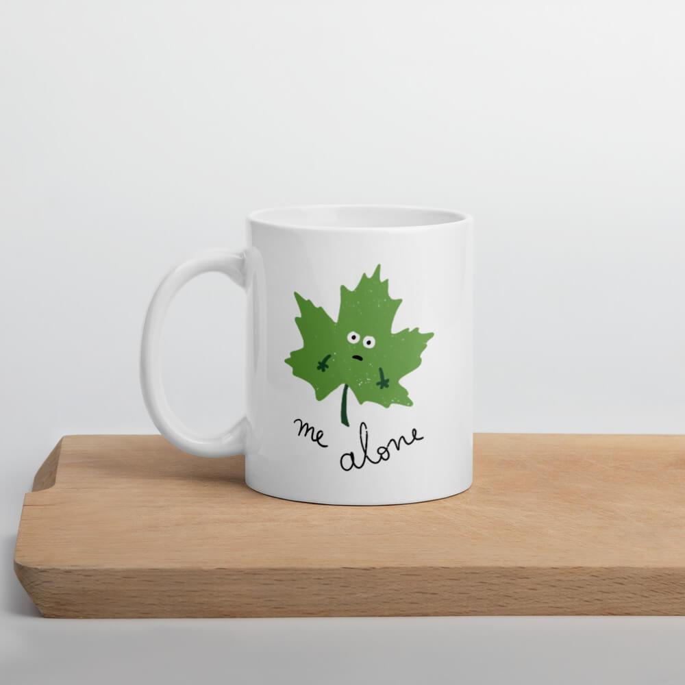 Cốc sứ hình lá dễ thương Leaf me alone