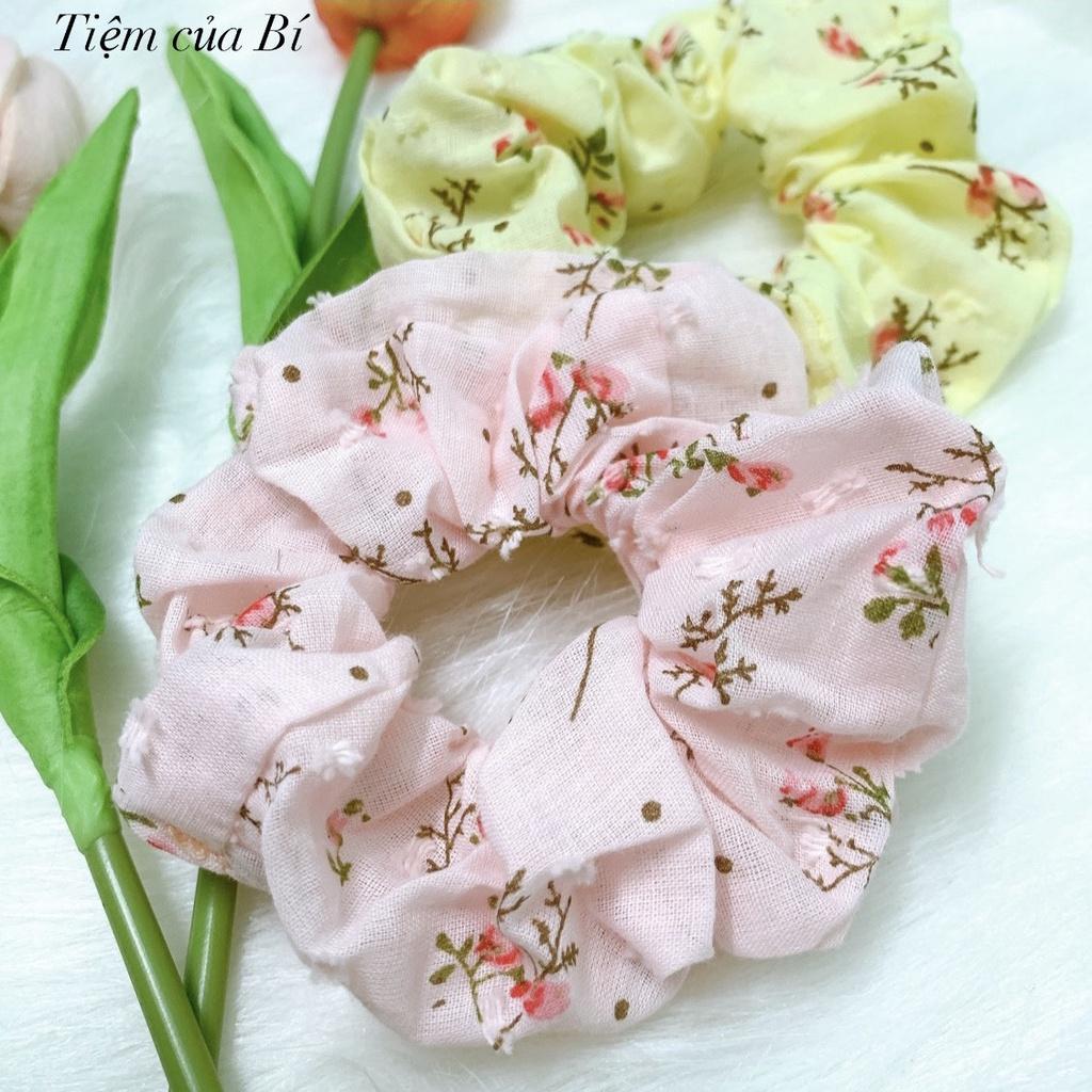 Scrunchies buộc tóc họa tiết hoa hồng nhỏ vải xô cao cấp