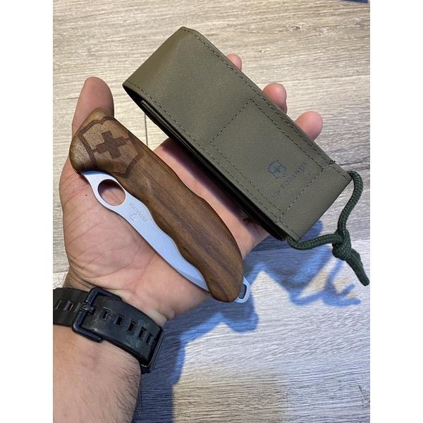 Victorinox Hunter Pro Wood, Hàng New - Dụng cụ đa năng