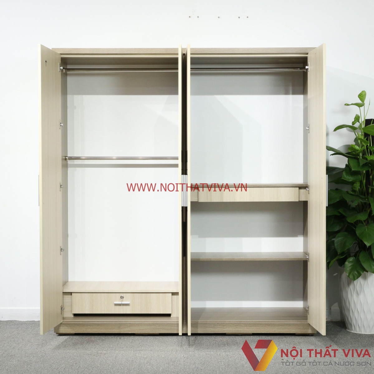 Tủ Quần Áo 4 Cánh Gỗ MDF Màu Xám Vân Gỗ Chạy Chỉ Chạm Họa Tiết Tinh Xảo Đẹp