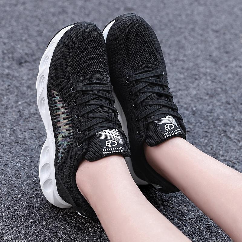 2020 Fashion women outdoor soft running sneakers casual breathable sport shoes