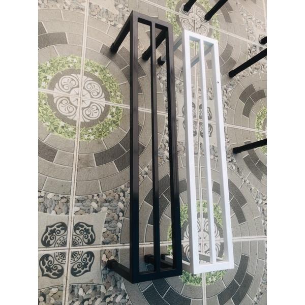 Kệ kê chậu cây ban công Dài 100cm. Rộng 15cm.Cao 10-15-20-25cm.1 nan phụ. 4 chân. Hộp thép 2x2cm