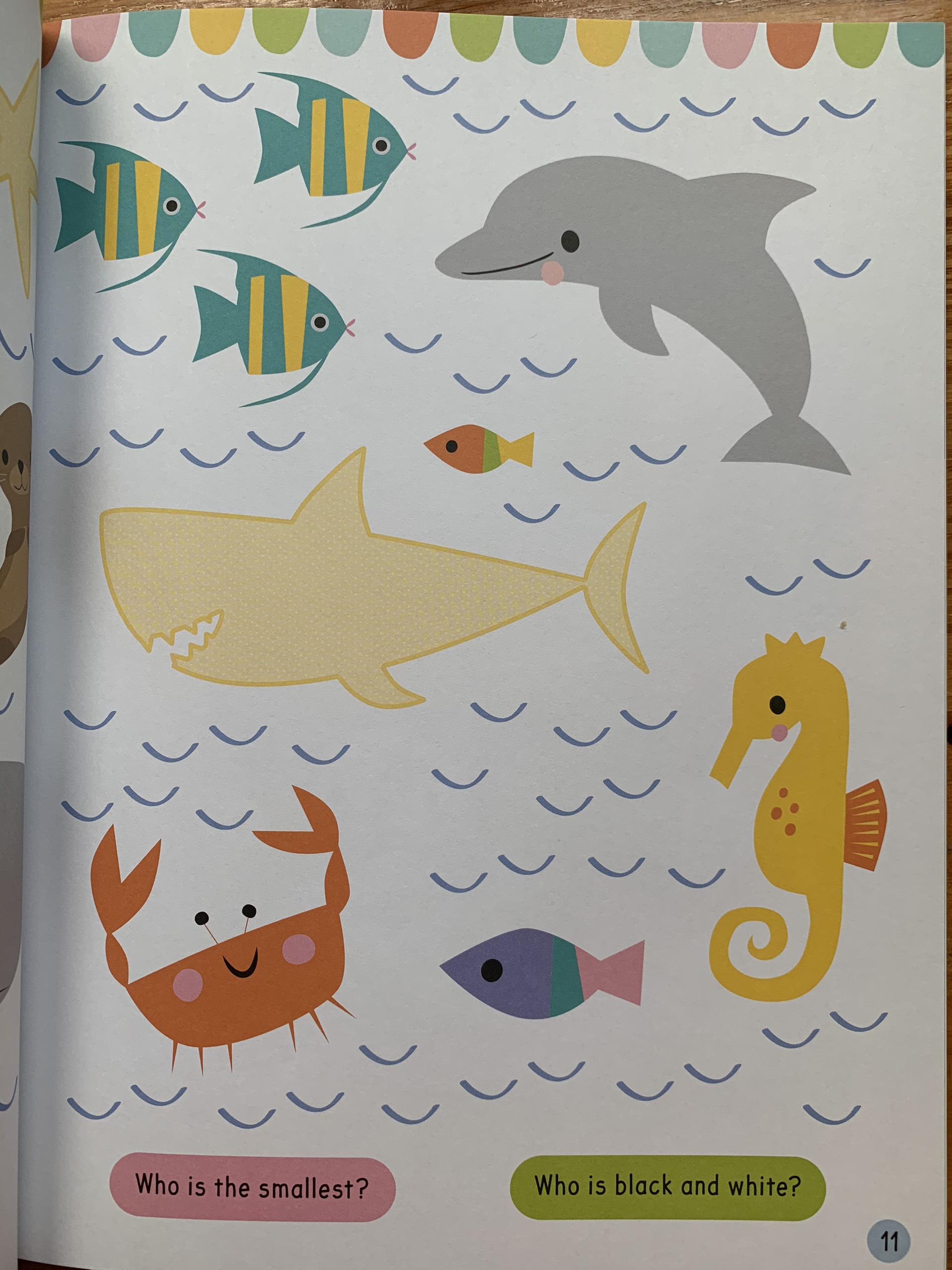 Sách tương tác sticker – Sinh vật dưới đại dương - Ocean Creatures (Sticker activity book)