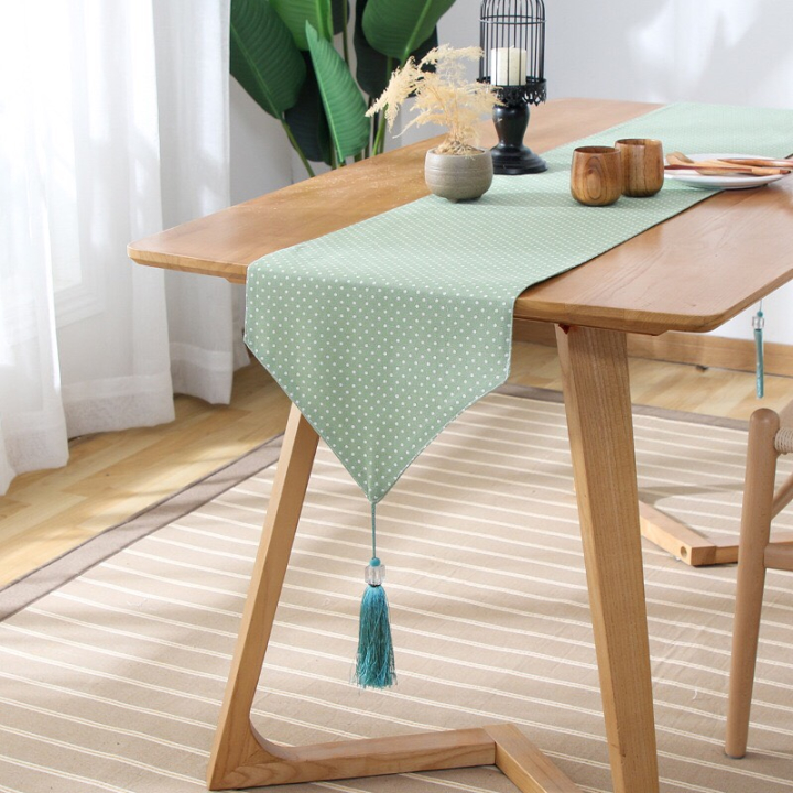 Khăn trải bàn table runner vải bố - Chấm bi xanh lá mạ - mẫu C04