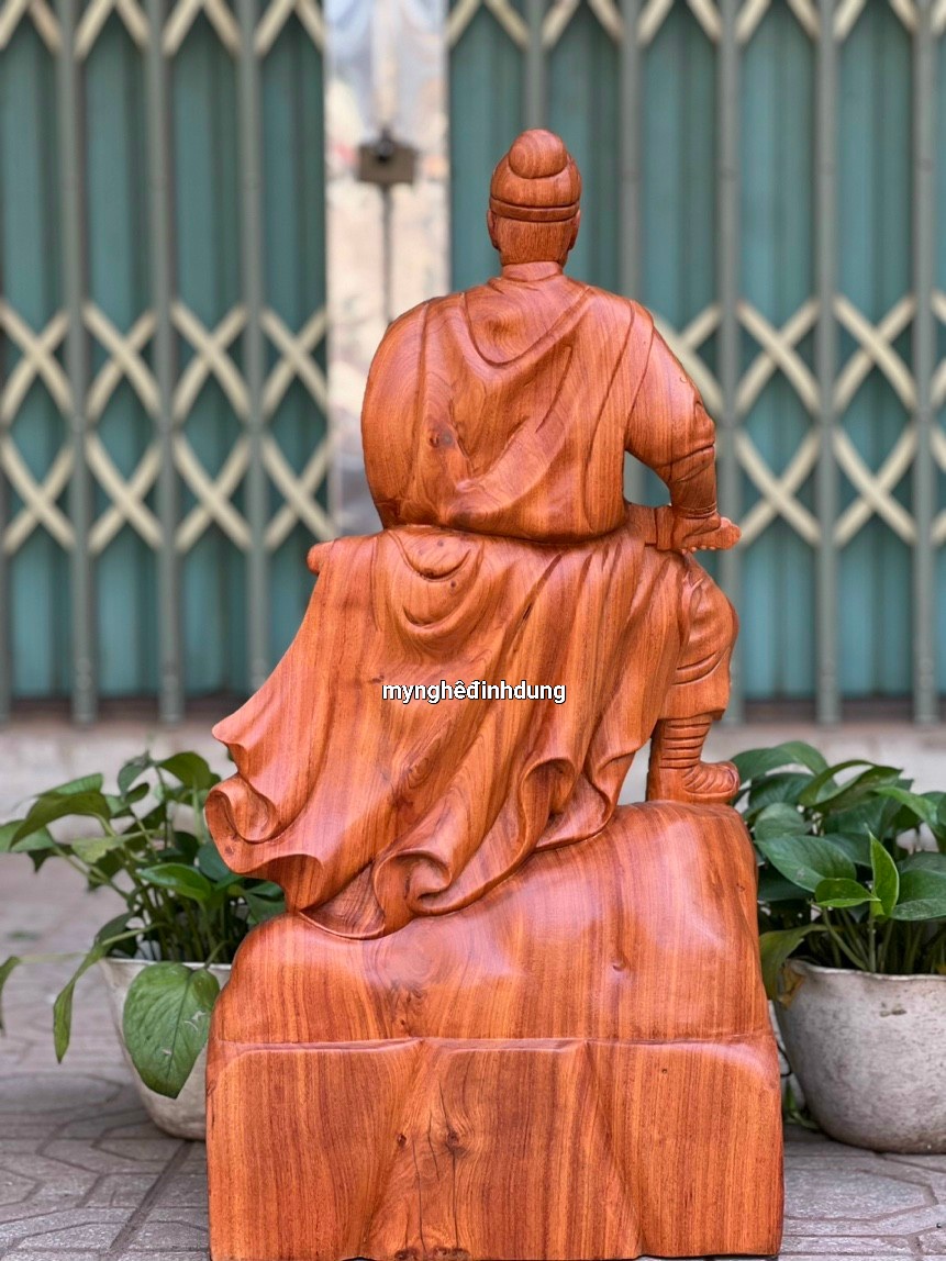 Tượng điêu khắc trần quốc tuấn ,trần hưng đạo vương gỗ hương đá kt cao 70×33×20cm